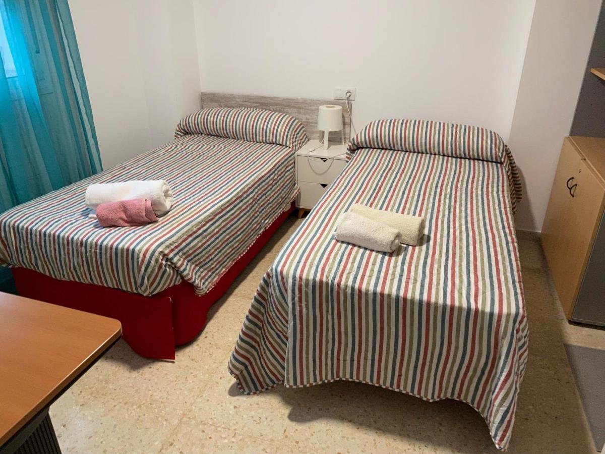 Sevilla. Gerena Casa Rural Para Familia O Profesionales Exterior foto